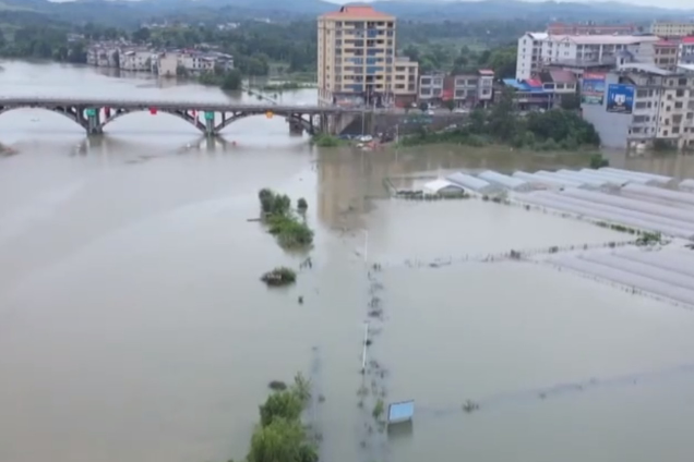 关注汛情 湖南永州：湘江洪峰过境 八百余人转移避险