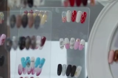 美甲背后的隐忧：指甲变薄变软 甲周感染