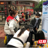 芦淞人社助力服饰行业复工复市 推动人社政策落地落实