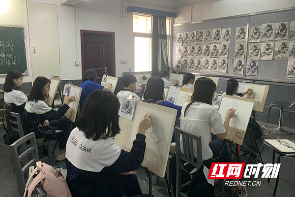 6美术生测试.jpg