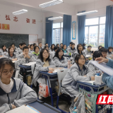 株洲市十八中：接受资助检查促提高 助力贫困学子圆大梦