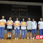 九方中学：“羽”动一生  释放活力