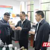 株洲市委组织部在湖南工贸技师学院调研