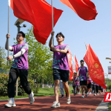 湖南工业大学组织“高举党旗，永远跟党走”大学生主题教育实践活动