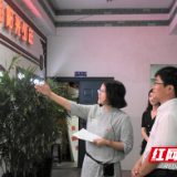 芦淞区委副书记、区长候选人提名人选王强一行深入何家坳小学调研