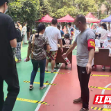 株洲市十八中教职工齐心协力来抗疫