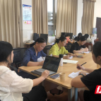 株洲市三中开展语文新老高三复习备考经验交流研讨会