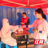 国网炎陵县供电公司志愿“红”助力“疫”线核酸检测