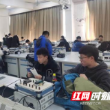 湖南工业大学在全国大学生物理实验竞赛（创新）中再创佳绩