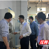 株洲市教育局督导市十三中校园安全工作