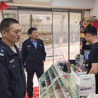 株洲市九方中学联合多部门开展周边环境治理行动