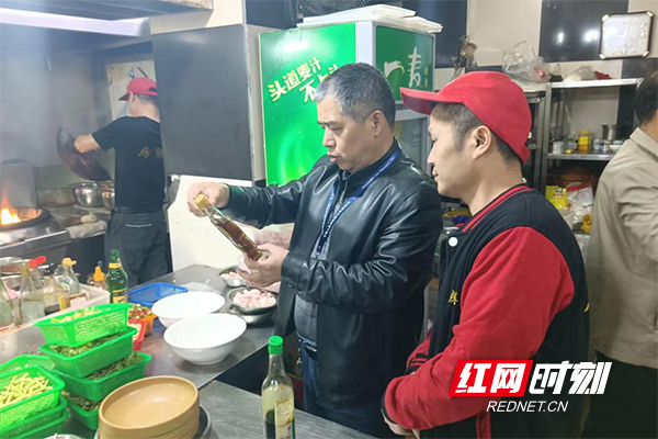 制止餐饮浪费！醴陵市市场监管局在行动