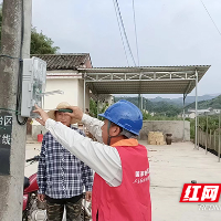 国网醴陵供电公司：稻田缺水干裂“村网共建”抗旱解民忧