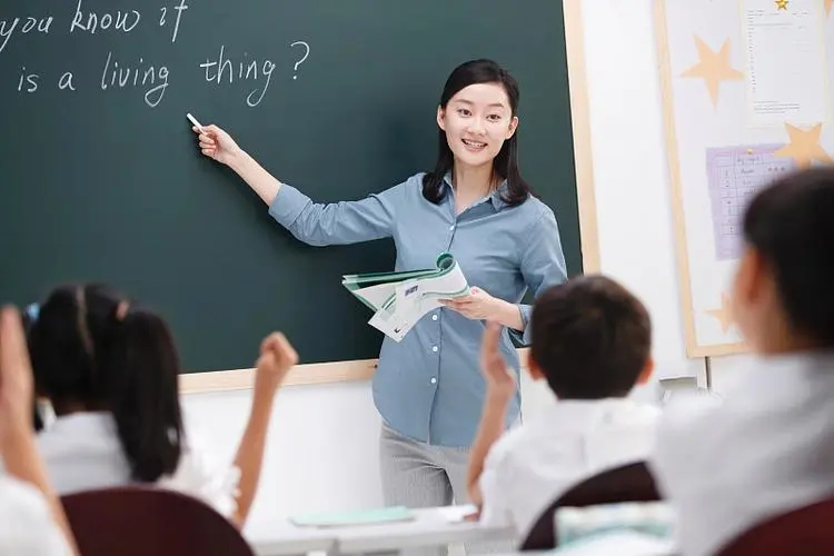 芦淞区公开招聘38名教师