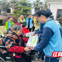 天元区三门中学：学雷锋精神 展志愿风采