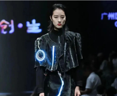 株洲妹子斩获世界精英模特大赛中国赛区总冠军