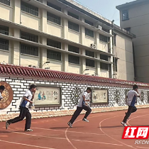 株洲市十九中开展秋季开学消防应急安全演练