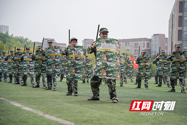 图片13.jpg 图片13.jpg