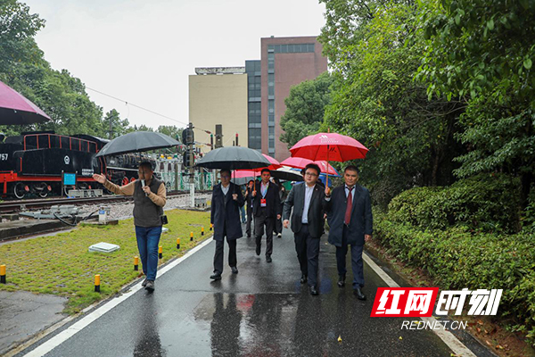 图片5.jpg 图片5.jpg