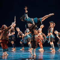 湖南工业大学原创舞蹈参加2025中国舞蹈荷花奖长沙站精品巡演