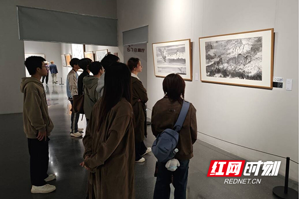 图片8.jpg 图片8.jpg