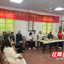 湖南有色金属职院开展“劳动润心”代际心理健康志愿服务活动