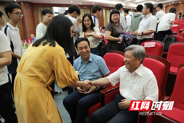 微信图片_20250623203434.jpg
