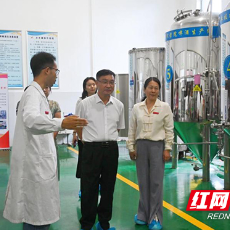 广西民盟贺州市委调研组来湖南化工职院考察交流