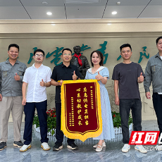 国网株洲天元供电支公司：凌晨保电暖童心，电力护航伴成长