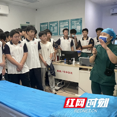 株洲市一中：体验医疗一线，播种职业理想