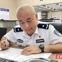开房车如何申请驾照？株洲市公安局交通管理支队支队长樊伟为市民解答