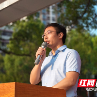 开学第一课丨株洲市十三中校长官孟琼：在成长辩证法中读懂高中三年