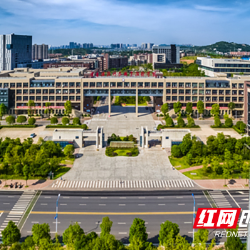 2025年广铁集团工务系统职业技能竞赛在湖南铁科职院开幕