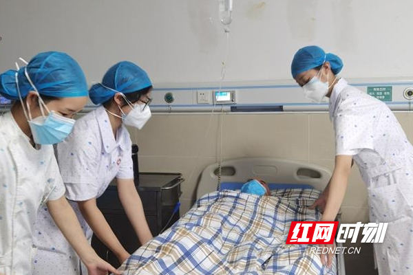 图片2.jpg 图片2.jpg