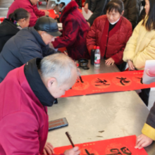 新春走基层丨茶陵:翰墨飘香鱼跃时,春联送福暖舲舫