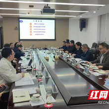 湖南工业大学走访重载快捷大功率电力机车全国重点实验室