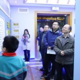荷塘区人大常委会副主任刘湘林来八达小学走访调研