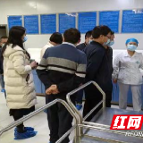 渌口区组织基层医务人员开展疫情防控和院感质量控制培训