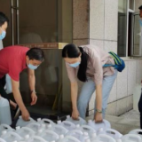 天元区：为核酸检测提供物资保障
