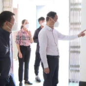 王利波前往沈潭镇督导疫情防控