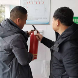 芦淞区杨家桥小学开展开学前校园安全隐患排查工作