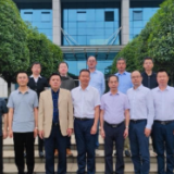 湖南工业大学党委副书记王利华一行赴株洲新时代输送机械有限公司访企拓岗