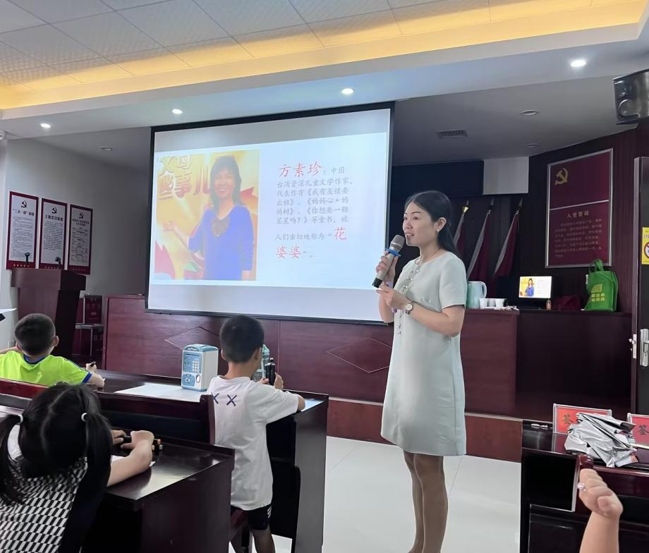 天元区凿石小学:绘本故事进社区_小学·初中_株洲站_红网