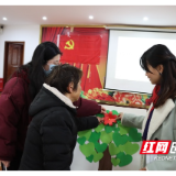 景炎初级中学党总支开展“万名党员进万家”微心愿送温暖活动