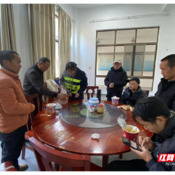 株洲高速：40名乘客滞留 收费站爱心相助暖人心