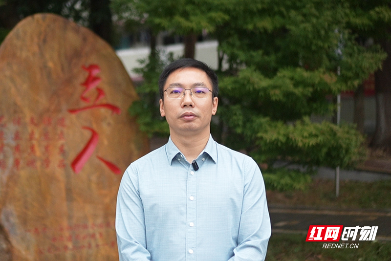 “育”见未来·书记校长谈④丨株洲市十三中校长官孟琼：用“热爱”诠释教育，用“生态”定义满意