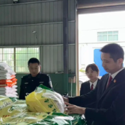渌口法院赴龙门镇企业开展“百名法官进企业”法治宣讲活动