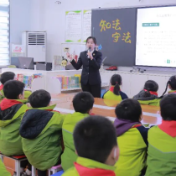 石峰检察：以法护航，守护“少年的你”