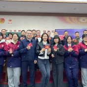 天元区政协委员走进校园  沉浸式参与“剪纸润美育 委员伴成长”活动