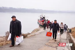 新春走基层·小镇顶流丨一床蚕丝被，暖透株洲古桑洲幸福年